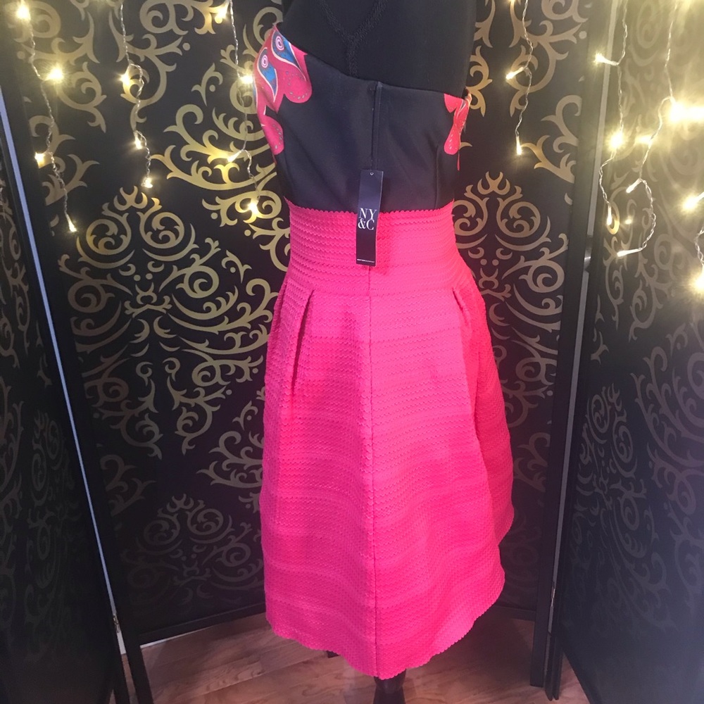 Dress - Picture 3 of 5